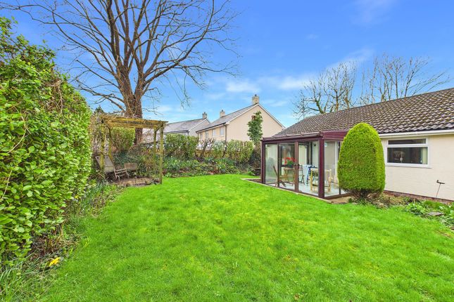 22 Elm Park, Haverfordwest photo 3