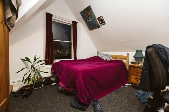 End terrace house to rent in Salthrop Road, Bristol