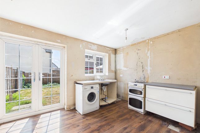 8, St. Vincent Way, Gloucester photo 2