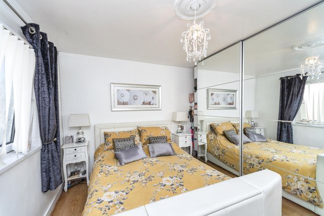 Flat for sale in Cecil Street, Manselton