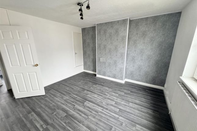 18, Moor Street, Mansfield photo 4