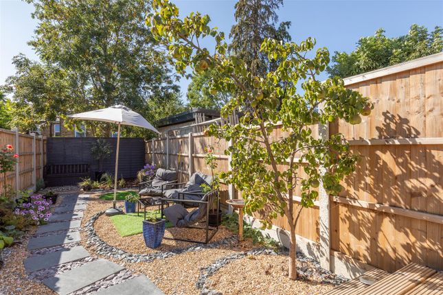 Flat 2, 30, Ferndale Avenue, Walthamstow photo 4
