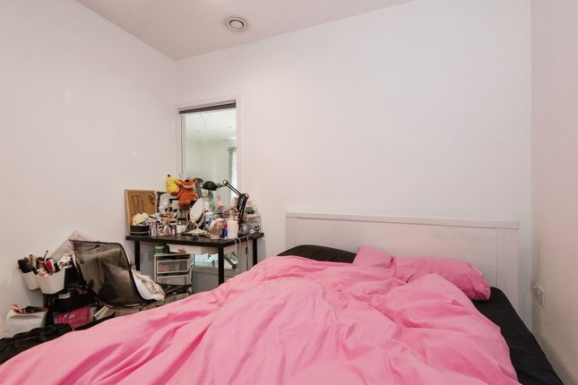 Flat for sale in Upper Banister Street, Southampton