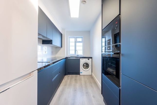 Thumbnail Flat to rent in Ashford Road, Willesden Green, London