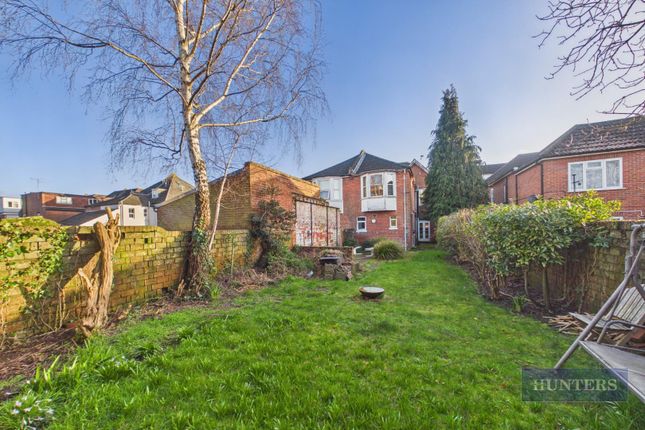 18, Howard Road, Southampton photo 2