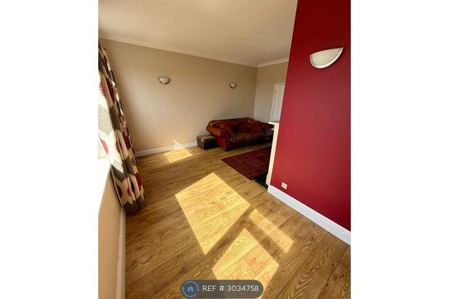Hillside Avenue, Lincoln photo 4