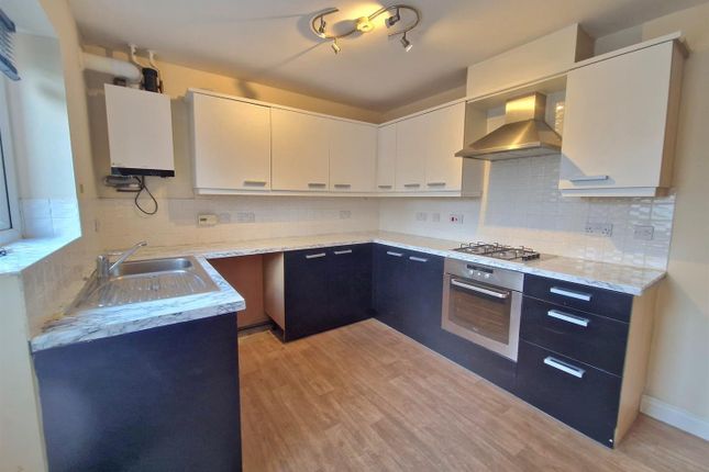 74B, Beacon Hill Road, Newark photo 3