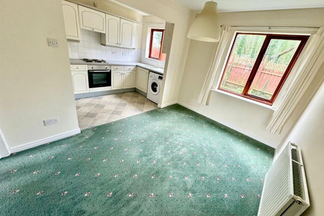 Semi-detached house to rent in Swallowfields, Coulby Newham, Middlesbrough