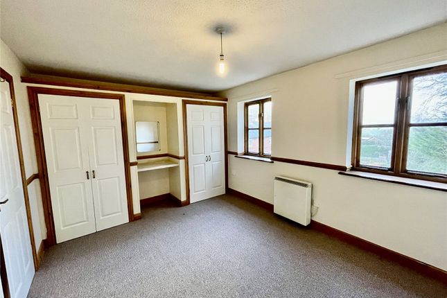 8, Manor House Close, Powys photo 4