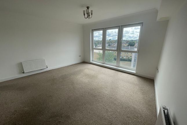 Flat 64 Fisgard Court, Admirals Way, Gravesend photo 2
