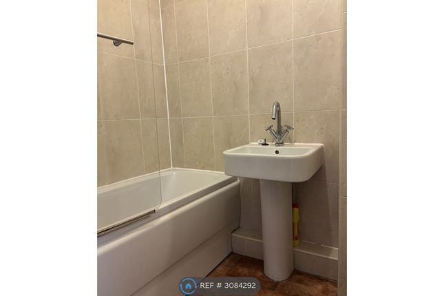 Worsdell Drive, Gateshead photo 5