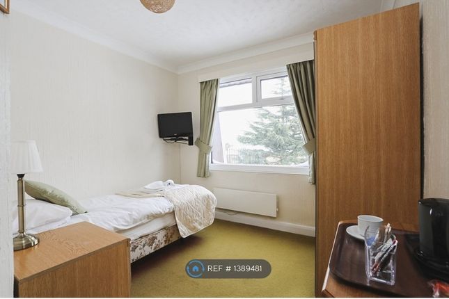 Thumbnail Room to rent in Townside, East Halton, Immingham