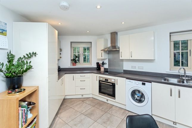 84, Flanders Close, Bicester photo 4