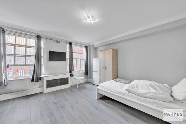 Studio studio on Flat 367, Park West,, Edgware Road, London, £295,000