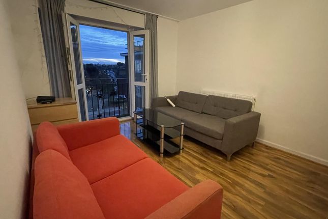 Thumbnail Flat to rent in Medway House, Albion Road