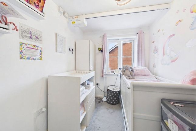 39, Worrall Drive, Wouldham, Rochester photo 2