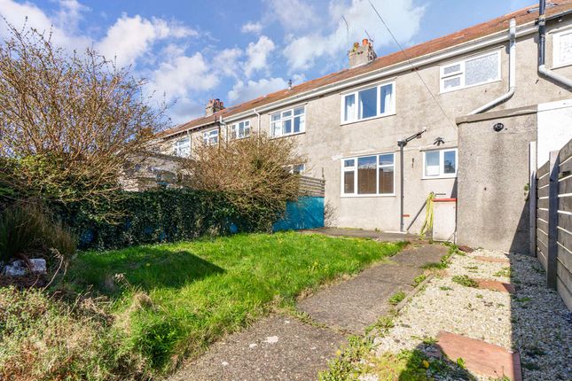 Terraced house for sale in 20, Central Drive, Onchan