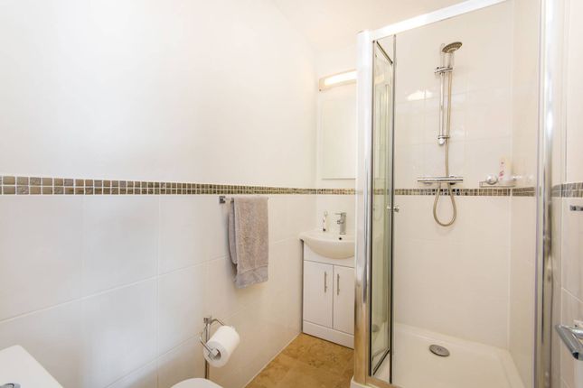 Thumbnail Terraced house to rent in Tait Lodge, Croydon