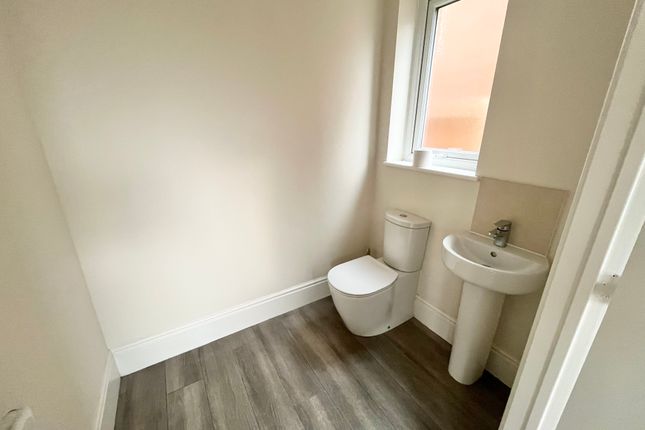 Detached house to rent in Grindale Road, Leicester