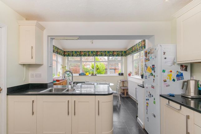 17, Long Acres Close, Bristol photo 3