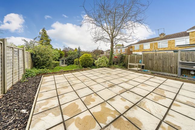 End terrace house for sale in Berkeley Close, Dunkirk