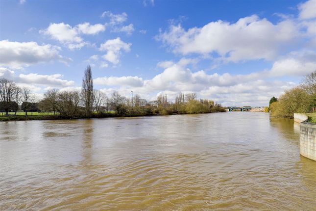 Flat for sale in Portside Street, Colwick, Nottinghamshire