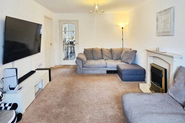 37, Beresford Gardens, Shropshire photo 2