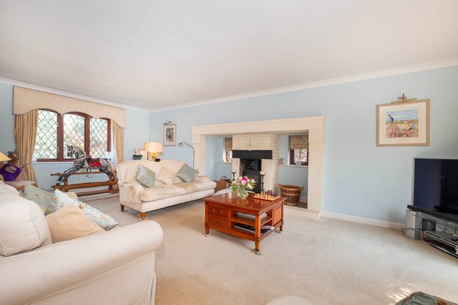 11, Beechwood Grove, Surbiton photo 2