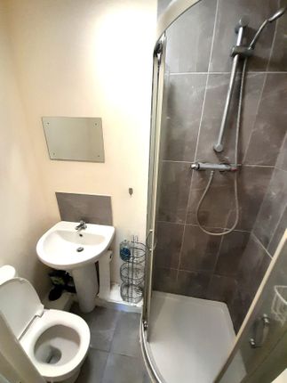 Gf Rear En Suite