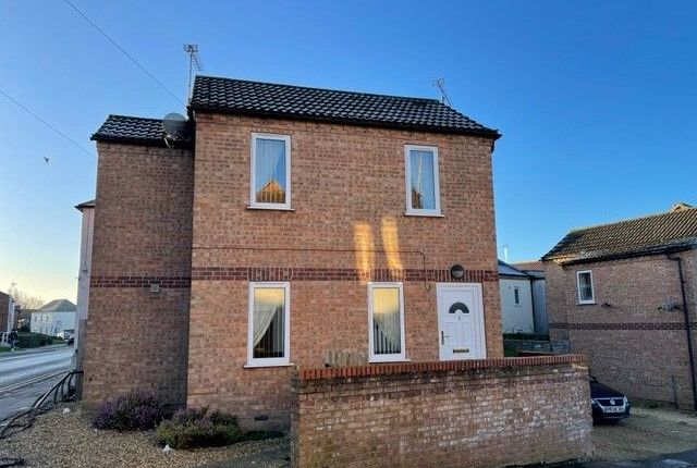 Thumbnail Semi-detached house to rent in Cannon Street, Wisbech