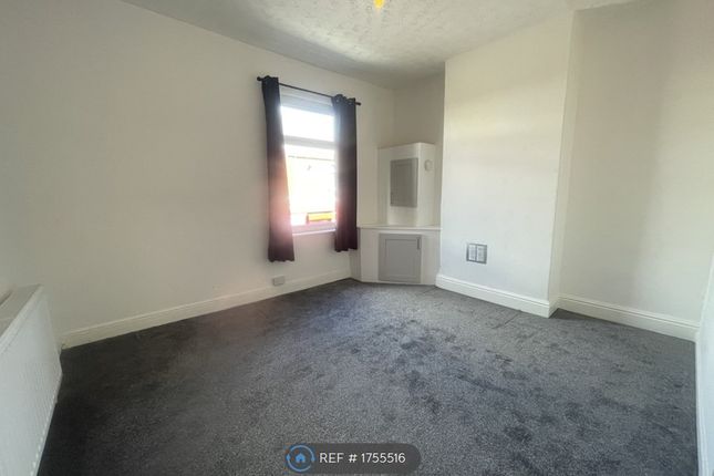 Thumbnail Flat to rent in Steeley Lane, Chorley