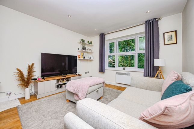 Flat 23, Bovingdon Court, Windsor Close, Hemel Hempstead photo 4