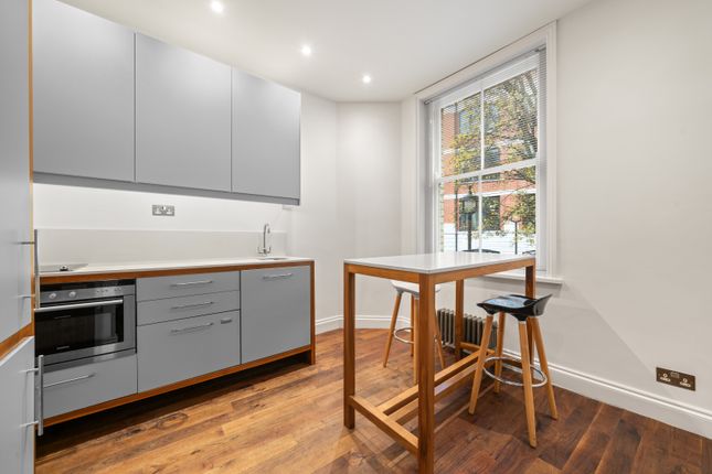 21a, Foley Street, London photo 2