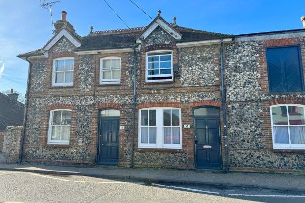 Terraced house to rent in Claremont High Street, Steyning
