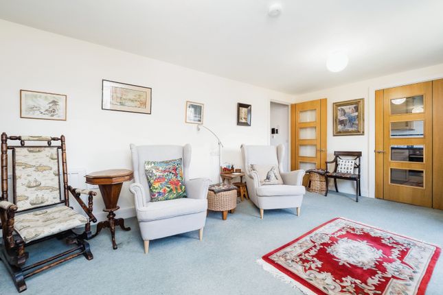 Apartment 9, Tythe Court, 141, White Hart Lane, Romford photo 2