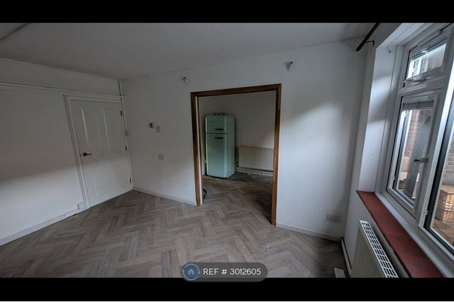 A Penton Place, London photo 4