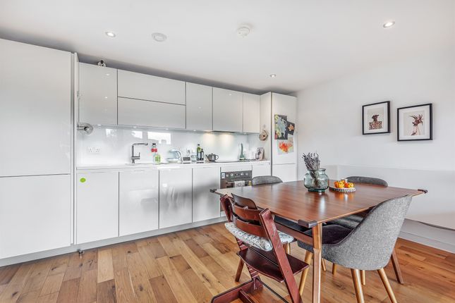 Thumbnail Flat for sale in Offenham Road, London