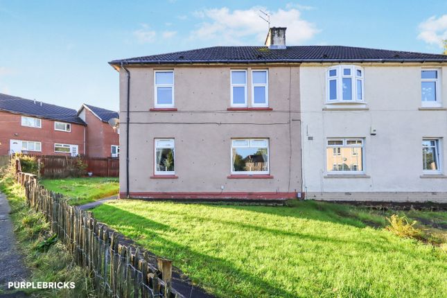 2-bed flat on Wallace Place, Glasgow, £77,500