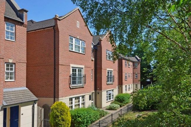 2-bed flat on Consort House, 30, Princess Drive, North Yorkshire, £175,000