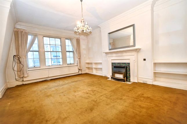 19, Hartington Mansions, Hartington Place, Eastbourne photo 2