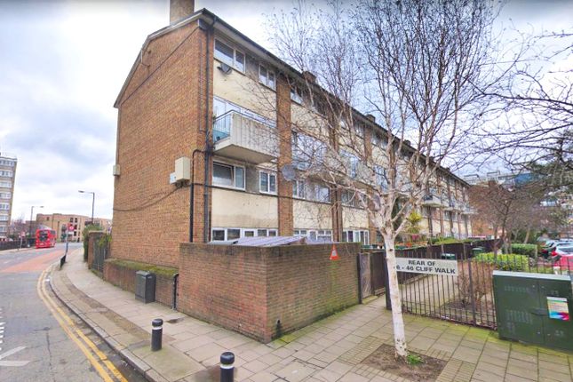Thumbnail Terraced house to rent in Cliff Walk, London