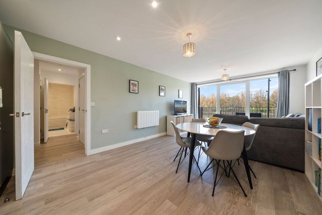 Flat 14, Perkyn House 392-394 Seven Sisters Road, London photo 4