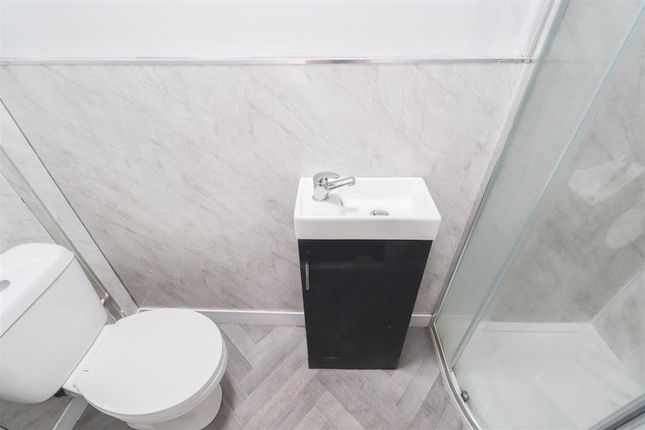 Flat 2, 40, Purefoy Road, Coventry photo 5