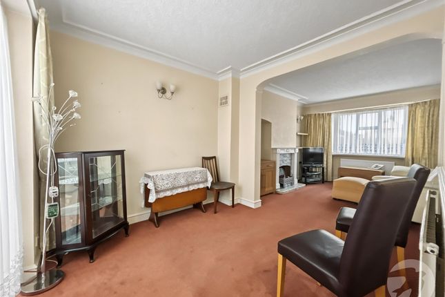 East Rochester Way, Sidcup photo 3