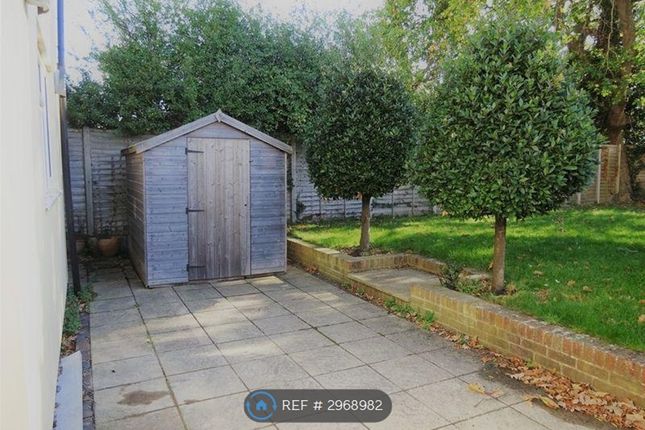 Outerwyke Road, Bognor Regis photo 2