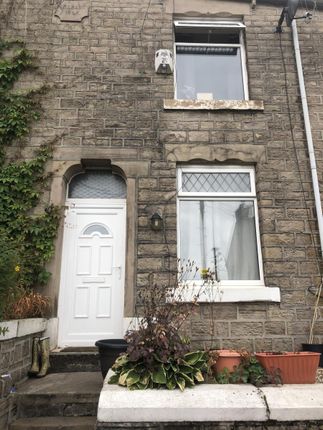 6, Bank Street, Hyde photo 3