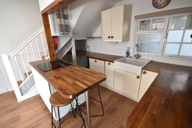 14, Half Street, Macclesfield, SK11 photo 4