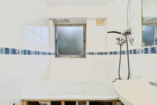 55, Watermill Close, Richmond photo 4