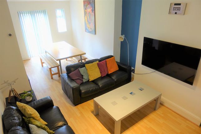 Thumbnail Property to rent in Kingsway, West Point / Levenshulme, Manchester