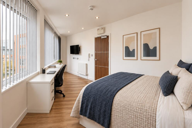 Flat 14, 142B Charles Street, Leicester photo 4